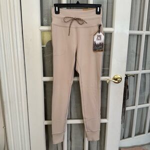 NWT Avalanche Tan Track Pants Joggers Leggings with Tapered Legs - Medium